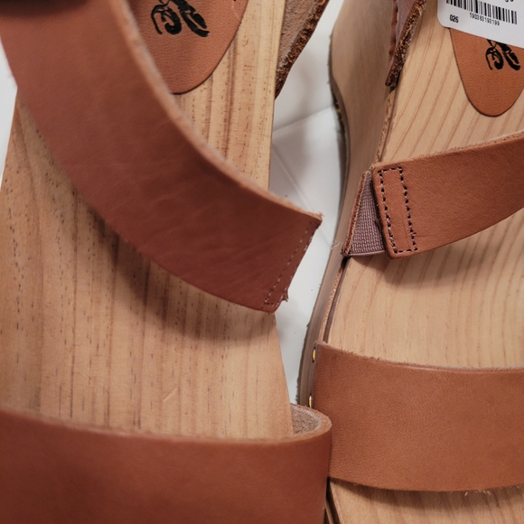 Free People leather strapped wedged sandals size 40 - Picture 6 of 12